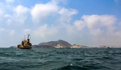 Người tị nạn và người di cư vẫn lựa chọn tuyến đường biển nguy hiểm bất chấp những rủi ro. Ảnh: AFP.