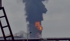 Hình ảnh cột khói lớn bốc lên sau đòn tấn công của Ukraine. Ảnh: Kyiv Post.