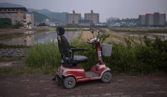 Đến năm 2030, một phần tư dân số Hàn Quốc sẽ trên 65 tuổi, và dân số chung dự kiến ​​sẽ đạt đỉnh khoảng 52 triệu người trong cùng năm trước khi bước vào giai đoạn suy giảm kéo dài. Ảnh: AFP.