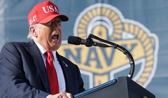 Tổng thống Mỹ Donald Trump phát biểu tại lễ kỷ niệm 250 năm thành lập Hải quân tại Căn cứ Hải quân Norfolk, Virginia, vào ngày 5/10. Ảnh: Getty.