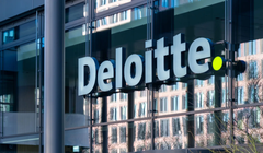 Deloitte sẽ phải hoàn trả 97.000 USD, đồng thời vướng vào cuộc tranh luận gay gắt về đạo đức nghề nghiệp và việc lạm dụng AI trong tư vấn chính sách công. Ảnh: Fortune.
