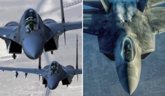 Chiến đấu cơ J-16 của Trung Quốc (trái) và F-22 của Mỹ. Ảnh: MW.