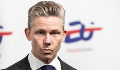 Bộ trưởng Quốc phòng Thụy Điển Pal Jonson tại Warsaw, Ba Lan, ngày 3/4. Ảnh: Getty.