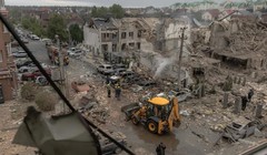 Theo các kế hoạch mới đang được thảo luận, Nga sẽ không thu hồi được tài sản bị đóng băng của mình trừ khi đồng ý trả tiền cho việc tái thiết Ukraine. Ảnh: AFP.