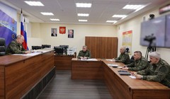 Tổng thống Nga Vladimir Putin đến thăm sở chỉ huy của Quân đội Nga. Ảnh: RT.