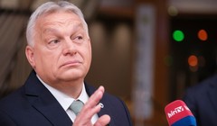 Thủ tướng Hungary Viktor Orban phát biểu với các nhà báo. Ảnh: Getty.