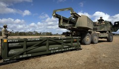 Các gói viện trợ vũ khí cho Ukraine bị đình trệ do tình trạng đóng cửa chính phủ ở Mỹ. Ảnh: Getty.