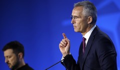 Bộ trưởng Tài chính Na Uy Jens Stoltenberg và Tổng thống Ukraine Vladimir Zelensky, Washington, DC, ngày 11/7/2024. Ảnh: Getty.