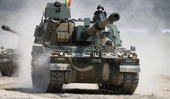 Hệ thống pháo cơ động K9 "Thunder" do Hàn Quốc sản xuất. Ảnh: MW.