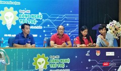 Ban Tổ chức “Công nghệ Trí tuệ Canon Chie-Tech” giải đáp thắc mắc của sinh viên xoay quanh cuộc thi.