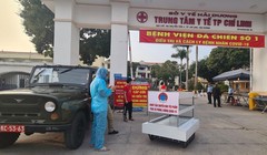 Sau 32 giờ thần tốc, robot đã được hoàn thành và đưa vào thử nghiệm tại Bệnh viện Dã chiến số 1 (Trung tâm Y tế Chí Linh). Ảnh: Thông tin Chính phủ.