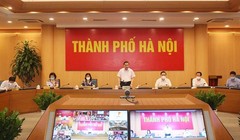 Chủ tịch UBND Thành phố Chu Ngọc Anh phát biểu tham luận tại Hội nghị. Ảnh: Cổng TTĐT Hà Nội.