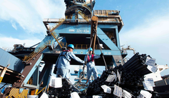 “Giai đoạn khó khăn nhất của ngành thép đã qua” - Chủ tịch HPG Trần Đình Long.