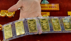 Vàng miếng SJC tăng 200.000 đồng/lượng ở cả 2 chiều vào so với phiên cuối tuần trước. Ảnh minh hoạ.