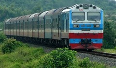 ĐSVN qua nhiều lần thay đổi mô hình quản lý vẫn rắm rối