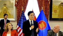Đại sứ Hà Kim Ngọc: "Trọng tâm của Việt Nam khi nắm chức chủ tịch ASEAN là xây dựng cơ sở hạ tầng’ để tăng cường kết nối, trong đó có việc thực hiện Kế hoạch Hành động Hà Nội cho Đại khu vực Mekong".