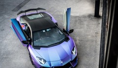 Lamborghini Aventador bản Rồng tím đặc biệt
