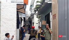 Người dân theo dõi vụ việc