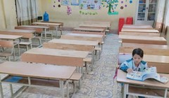 Lớp học chỉ có duy nhất một học sinh 
