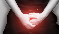 Quý ông đau đớn sau khi bôi kem đánh răng vào "cậu nhỏ" để trị xuất tinh sớm (Ảnh minh hoạ)