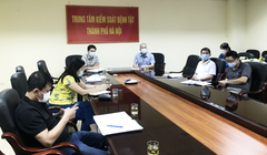 Lãnh đạo Sở Y tế Hà Nội họp trực tuyến cùng CDC Hà Nội và một số đơn vị trọng điểm để triển khai công tác lấy mẫu xét nghiệm COVID-19 cho những đối tượng nguy cơ cao (Ảnh - SYT HN) 