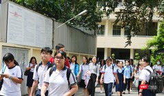 Thí sinh kết thúc môn thi 