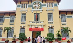 Trường THPT Nguyễn Thị Minh Khai - hội đồng chấm thi tại TP.HCM