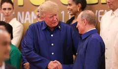 Ông Trump và ông Putin có trao đổi ngắn tại Đà Nẵng.