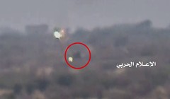 Quân Houthi tiêu diệt xe thiết giáp.