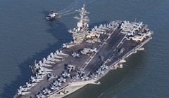 Tàu sân bay USS Theodore Roosevelt.