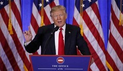 Tổng thống Donald Trump trong cuộc họp báo kết thúc hội nghị thượng đỉnh Hoa Kỳ - Triều Tiên tại Hà Nội.