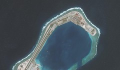 Đường băng và những cấu trúc mà Trung Quốc xây dựng phi pháp trên đá Subi thuộc quần đảo Trường Sa của Việt Nam.