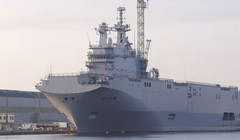 Tàu sân bay trực thăng Mistral đã chính thức về tay Ai Cập