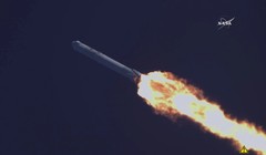 SpaceX chi trả cho các chính khách Mỹ chống lại động cơ tên lửa Nga