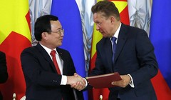 Rosneft và PetroVietnam vừa ký kết hợp đồng dầu mỏ dài hạn
