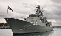 Chiến hạm HMAS Ballarat.