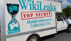 WikiLeaks công bố loạt thư điện tử đầu tiên về đảng phái của ông Erdogan.