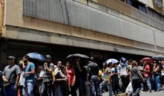 Khủng hoảng kinh tế khiến cuộc sống của người dân Venezuela khốn khó.