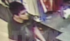 Hình ảnh đối tượng được cho là nghi phạm vụ xả súng do camera an ninh ghi lại tại trung tâm thương mại Cascade tối 23/9. (Nguồn: EPA/TTXVN).