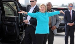 Bà Hillary Clinton đã chuẩn bị pháo hoa ở New York mừng thắng cử?
