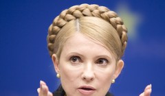 Bà Tymoshenko bác thông tin nói bà phải chờ ông Trump gần nhà vệ sinh