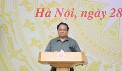 Thủ tướng yêu cầu xây dựng lại nhà cửa cho hộ dân mất nhà do bão lũ trước 31/12