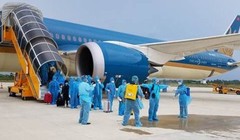 Vụ "chuyến bay giải cứu": Sốc với chuỗi bị can đẩy giá trục lợi từ đồng bào gặp hoạn nạn