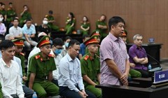 "Lãnh đạo cấp trên" nộp lại 4 thửa đất và 700 triệu đồng nhận từ Chủ tịch Phúc Sơn