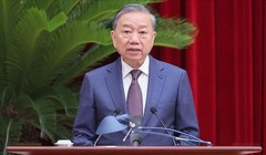 Tổng bí thư: Nhân sự phải có bản lĩnh, tư duy đổi mới, hành động vì nhân dân