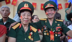 Đi xem tập luyện diễu binh, cựu chiến binh 73 tuổi xúc động nhớ về đồng đội đã ngã xuống