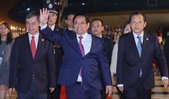 Thủ tướng tới Thiên Tân, bắt đầu chuyến công tác tại Trung Quốc