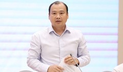 "79 khối diễu binh, diễu hành và khối 80 là khối Nhân dân"