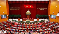 Bộ Chính trị chịu trách nhiệm giới thiệu nhân sự để Trung ương bầu Tổng bí thư