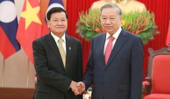 Tổng bí thư Tô Lâm tiếp Tổng bí thư, Chủ tịch nước Lào nhân dịp Lễ mở ký Công ước Hà Nội